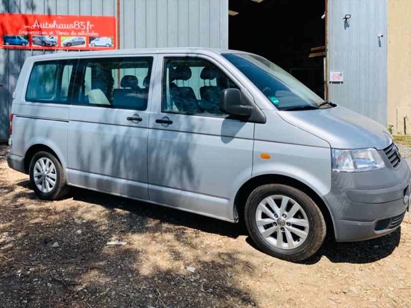 VENDU : VW Transporter T5 1.9 TDI,  6places (9places CG) + clim, 01/2007, 102 500km